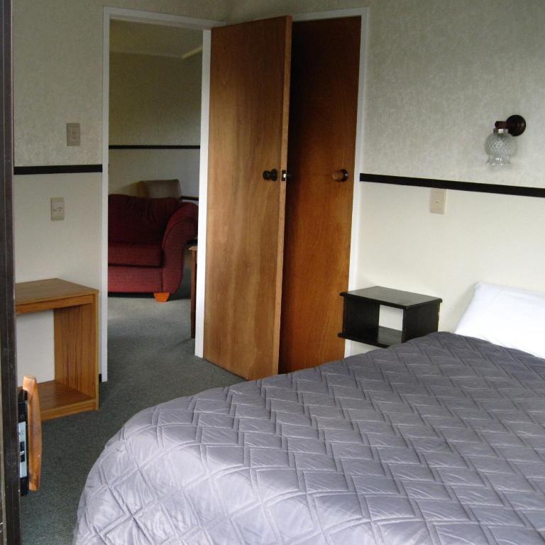 Opononi Hotel Cameră foto
