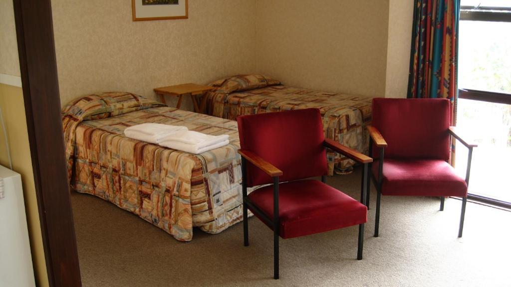 Opononi Hotel Cameră foto
