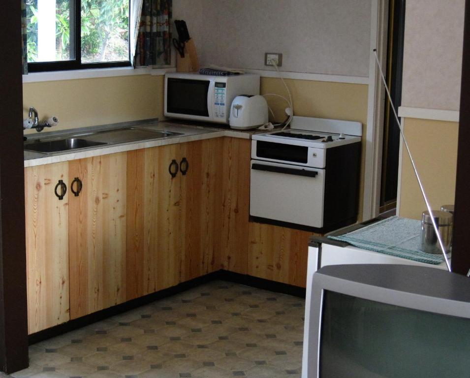 Opononi Hotel Cameră foto