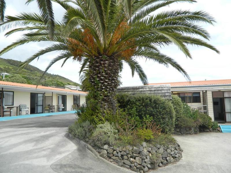 Opononi Hotel Exterior foto